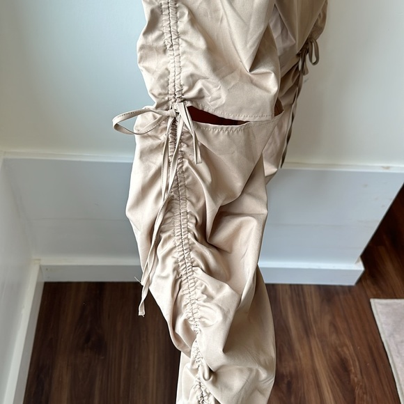 Cargo Pants - Picture 2 of 4